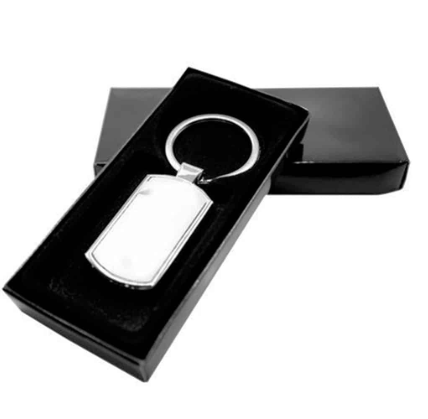 llavero metálico con resina personalizado